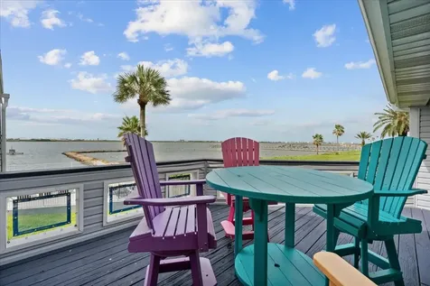8111 Broadway Street 4 Galveston TX 77554