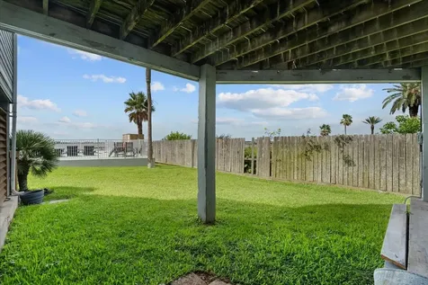 8111 Broadway Street 4 Galveston TX 77554