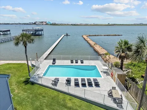8111 Broadway Street 4 Galveston TX 77554