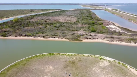 1309 Highborne Cay Court Texas City TX 77590