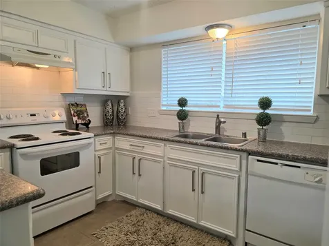 10103 King Ranch Lane Sugar Land TX 77498