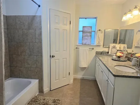 10103 King Ranch Lane Sugar Land TX 77498