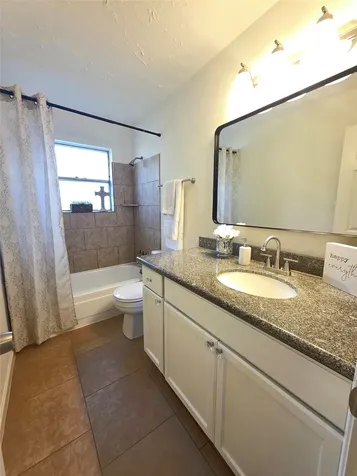 10103 King Ranch Lane Sugar Land TX 77498