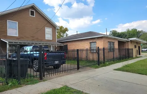 7846 Dayton Street Houston TX 77012