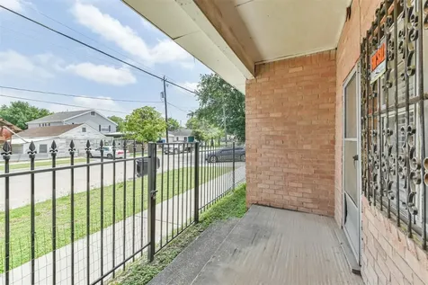 7846 Dayton Street Houston TX 77012