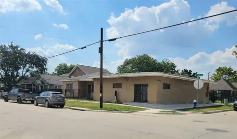 7846 Dayton Street Houston TX 77012