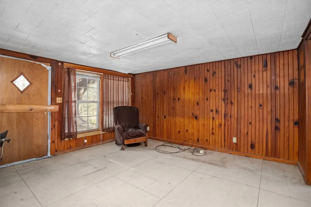 588 Linville Grimes Road Diboll TX 75941