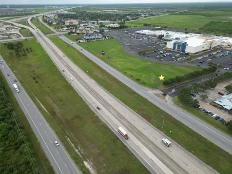 00000 Emmett F Lowry Expressway Texas City TX 77591