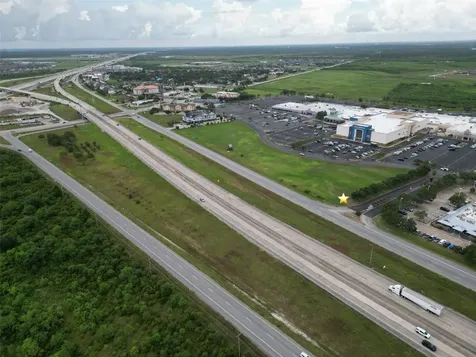 00000 Emmett F Lowry Expressway Texas City TX 77591