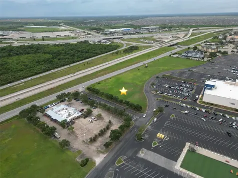 00000 Emmett F Lowry Expressway Texas City TX 77591