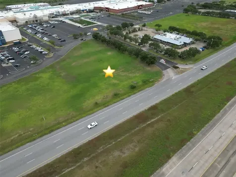 00000 Emmett F Lowry Expressway Texas City TX 77591