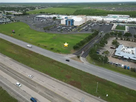 00000 Emmett F Lowry Expressway Texas City TX 77591
