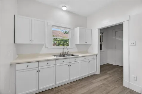 1607 Holman Street Houston TX 77004