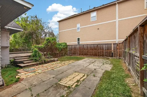 1607 Holman Street Houston TX 77004