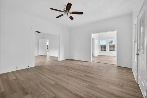 1607 Holman Street Houston TX 77004