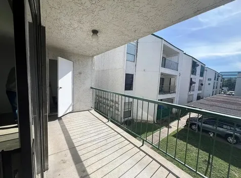 2830 S Bartell Drive 27 Houston TX 77054