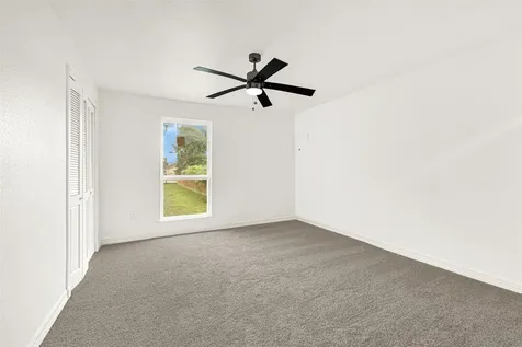 2631 Mansfield Street Houston TX 77091