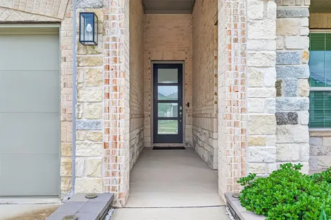 2207 Cool Greens Street Richmond TX 77406