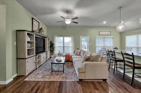 186 Brocks Lane Montgomery TX 77356