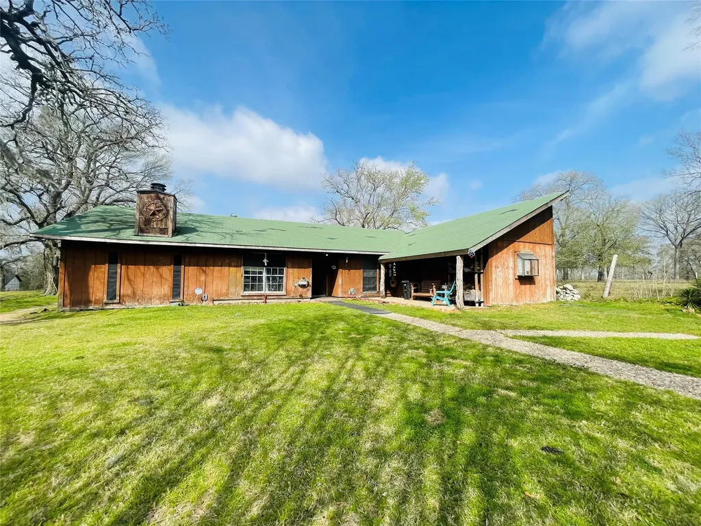 22177 Fm 359 Road Hempstead TX 77445