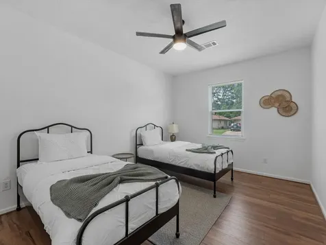 2006 Chesapeake Street Baytown TX 77520