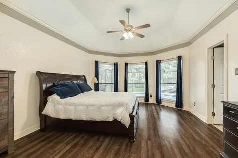 100 Van Winkle Street Lake Jackson TX 77566