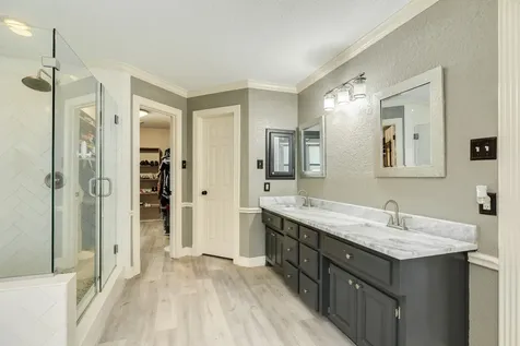 100 Van Winkle Street Lake Jackson TX 77566