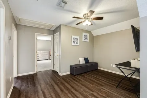 100 Van Winkle Street Lake Jackson TX 77566