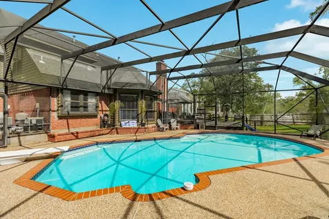 100 Van Winkle Street Lake Jackson TX 77566