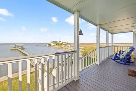 11818 Sportsman Road Galveston TX 77554