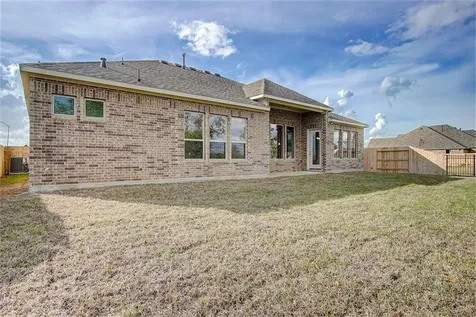 6202 Meadow Bluff Court Richmond TX 77407