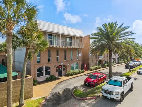 215 Post Office Street 104 Galveston TX 77550