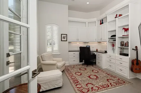 10 Norlund Way The Woodlands TX 77382