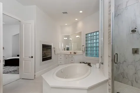 10 Norlund Way The Woodlands TX 77382
