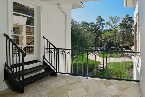 10 Norlund Way The Woodlands TX 77382