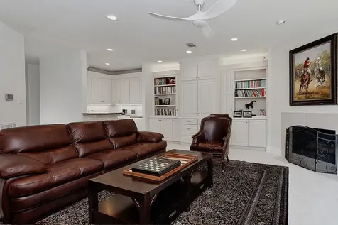 10 Norlund Way The Woodlands TX 77382