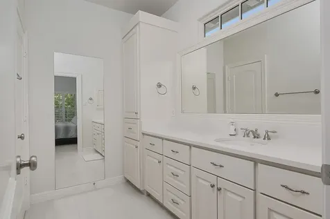 10 Norlund Way The Woodlands TX 77382