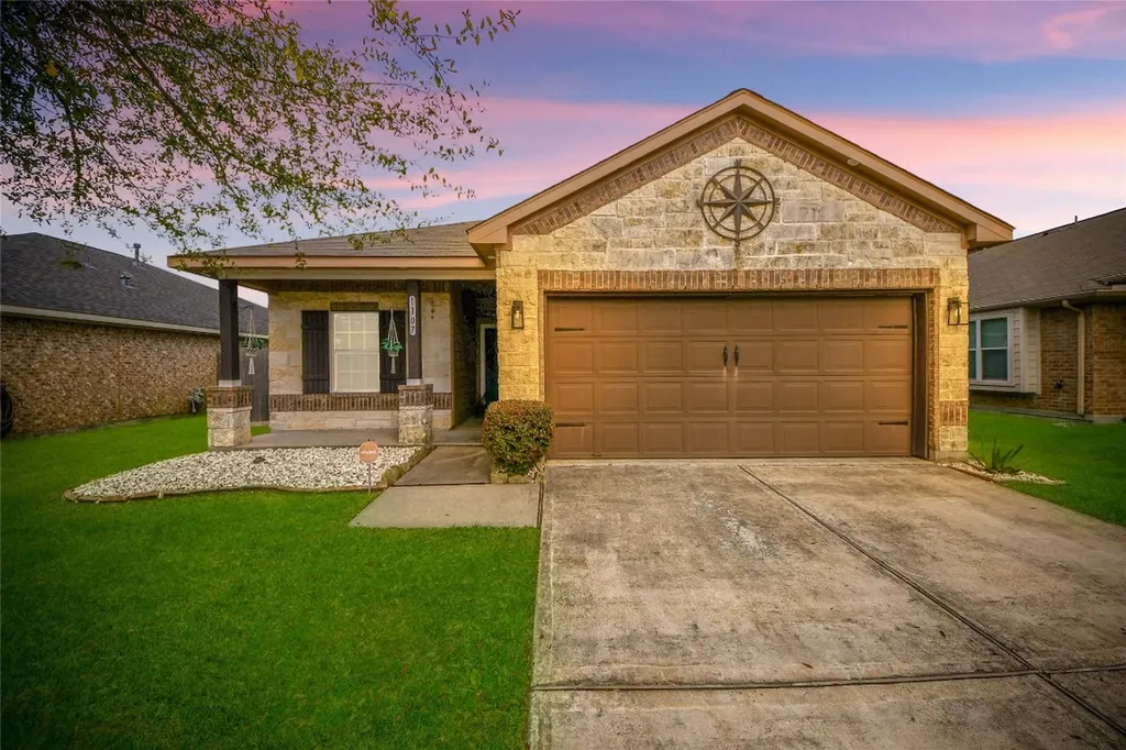 1107 Starflower Lane Baytown TX 77521