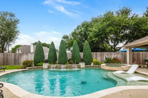 4910 White Manor Drive Pasadena TX 77505