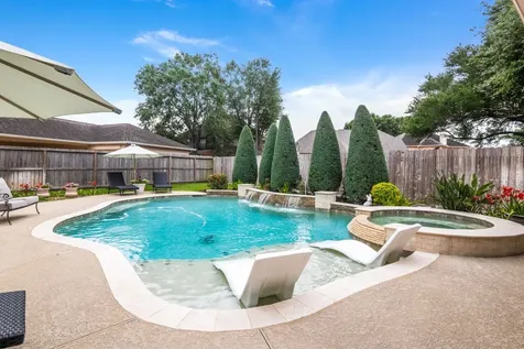 4910 White Manor Drive Pasadena TX 77505