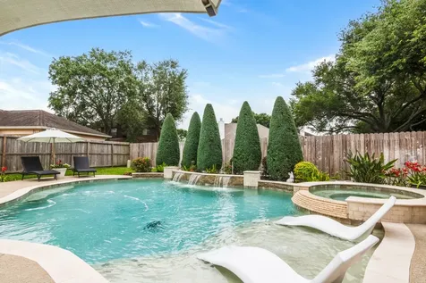 4910 White Manor Drive Pasadena TX 77505
