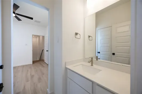 1985 Longmire Villas Court Conroe TX 77304