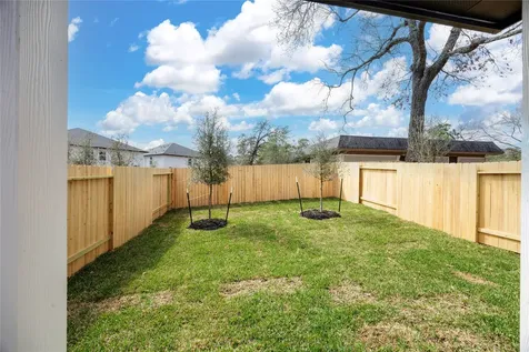 1985 Longmire Villas Court Conroe TX 77304