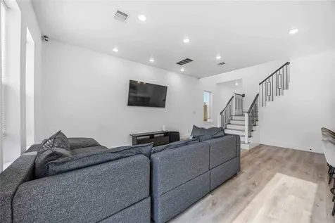 2337 Paul Quinn Street Houston TX 77091