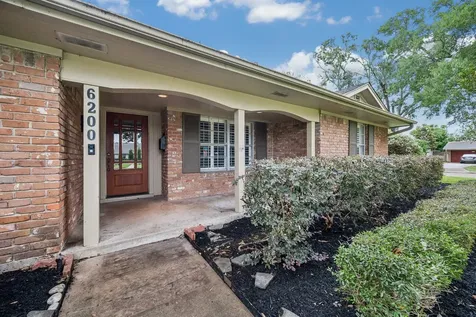 6200 Locke Lane Houston TX 77057