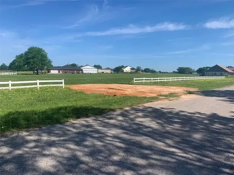 Lot W (23) Ponderosa Drive New Waverly TX 77358