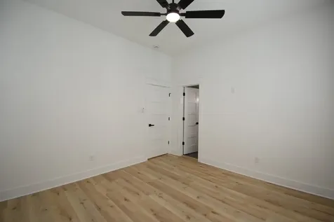 5615 Val Verde Street B Houston TX 77057
