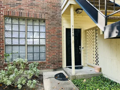 2121 El Paseo Street 1209 Houston TX 77054