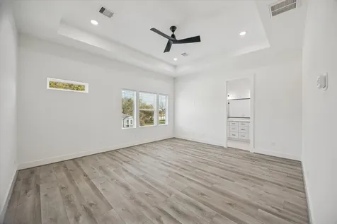 6642 Lozier Street Houston TX 77021