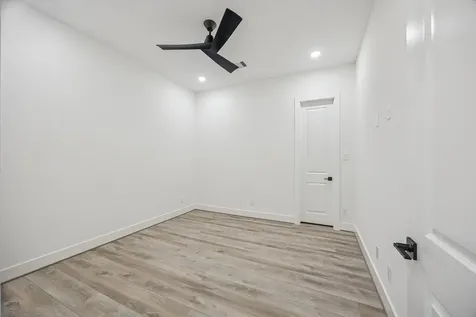 6642 Lozier Street Houston TX 77021